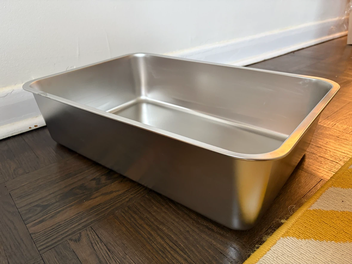 New Stainless Steel Cat Litter Bix - photo 2