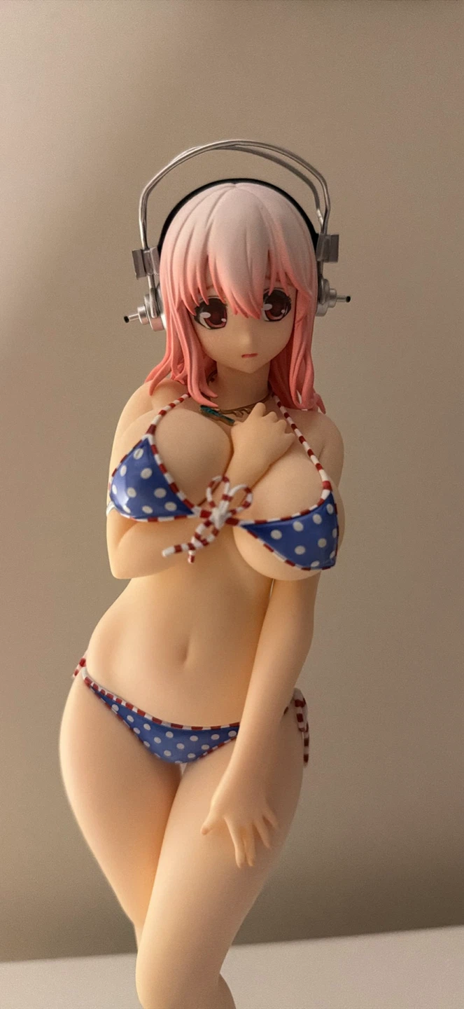 Super Sonico Figure - photo 2
