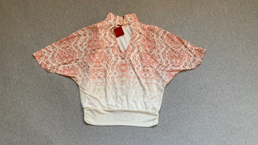 Jennifer Lopez Brand Blouse BNWT - Size XS - photo 2