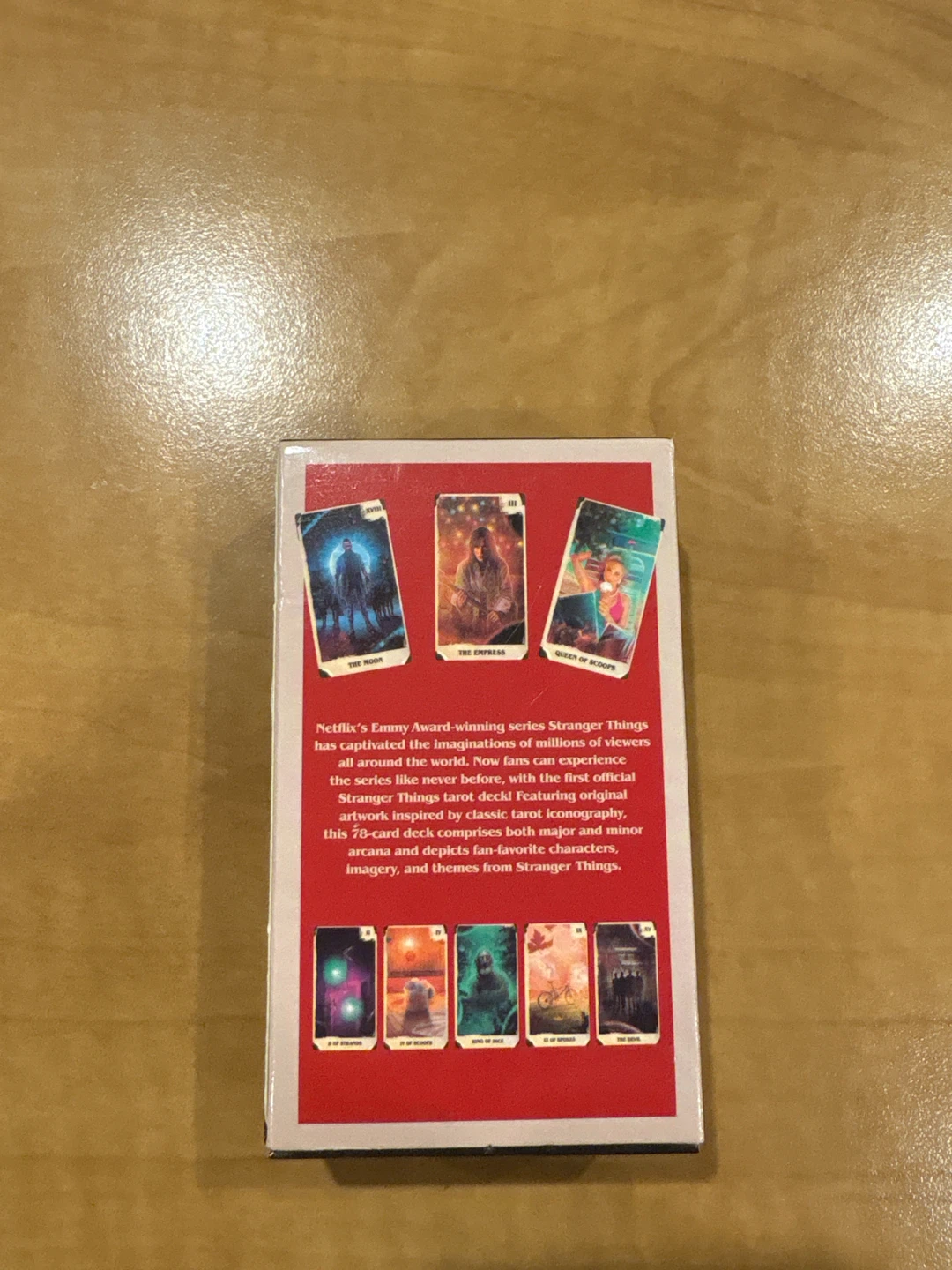 Netflix Stranger Things Tarot Deck - photo 2