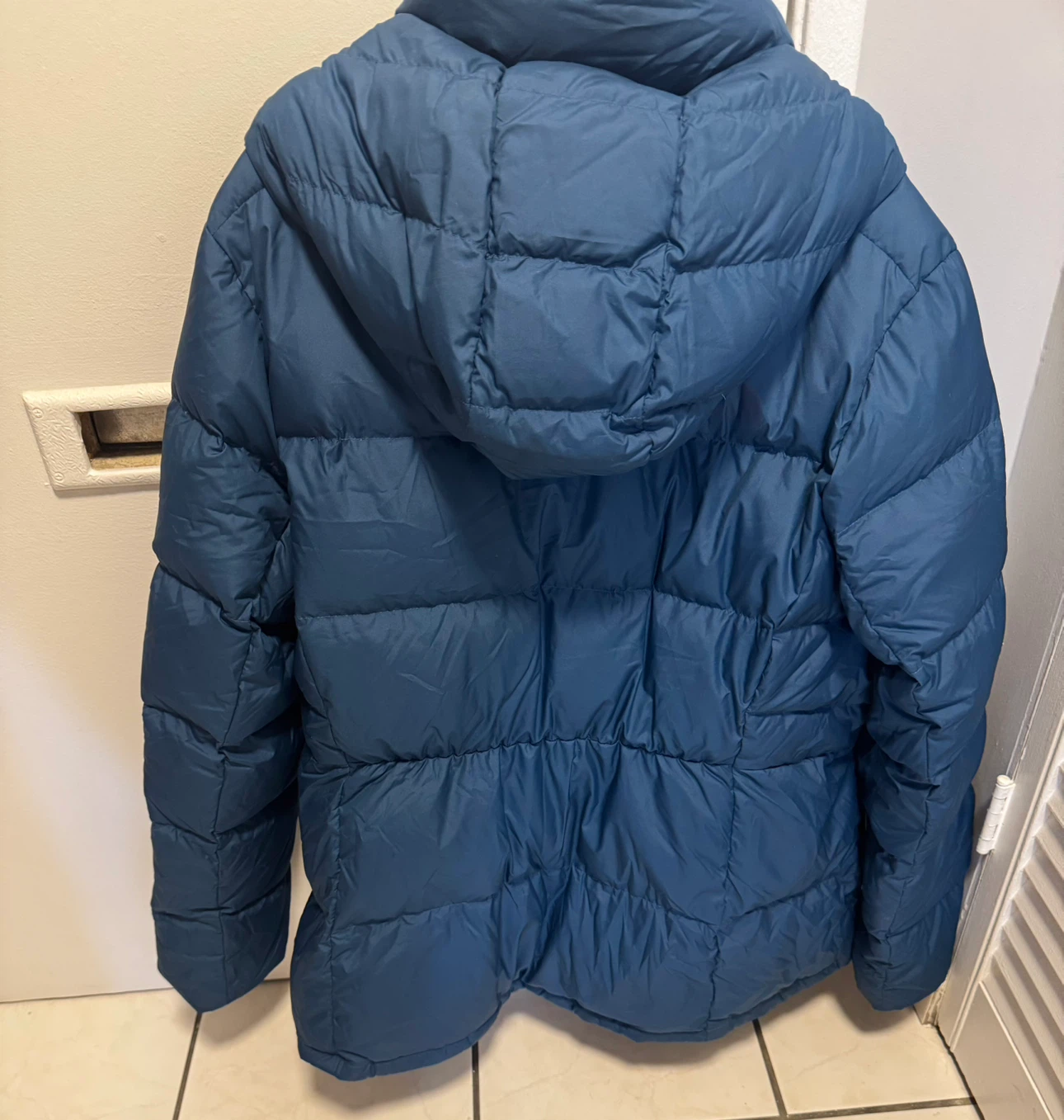 The North Face Puffer Jacket - Blue/Teal - photo 3