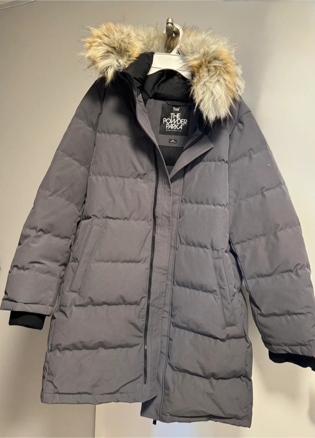 Aritzia TNA The Powder Parka – Cold Stop