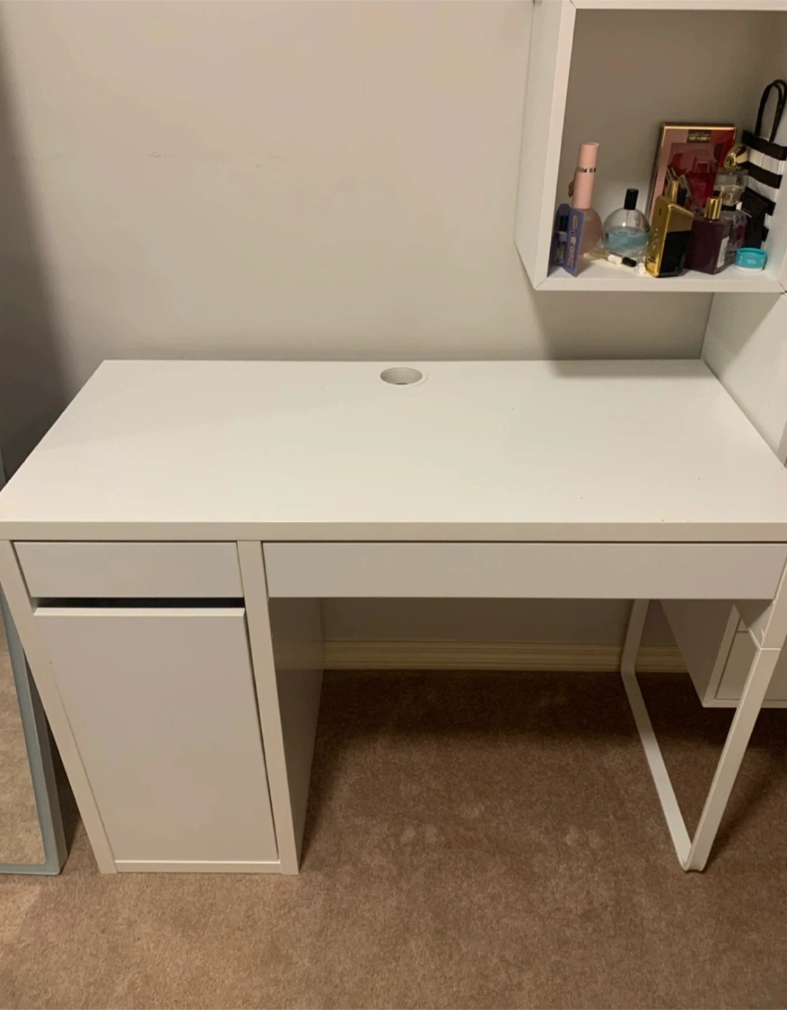 IKEA MICKE Desk in white