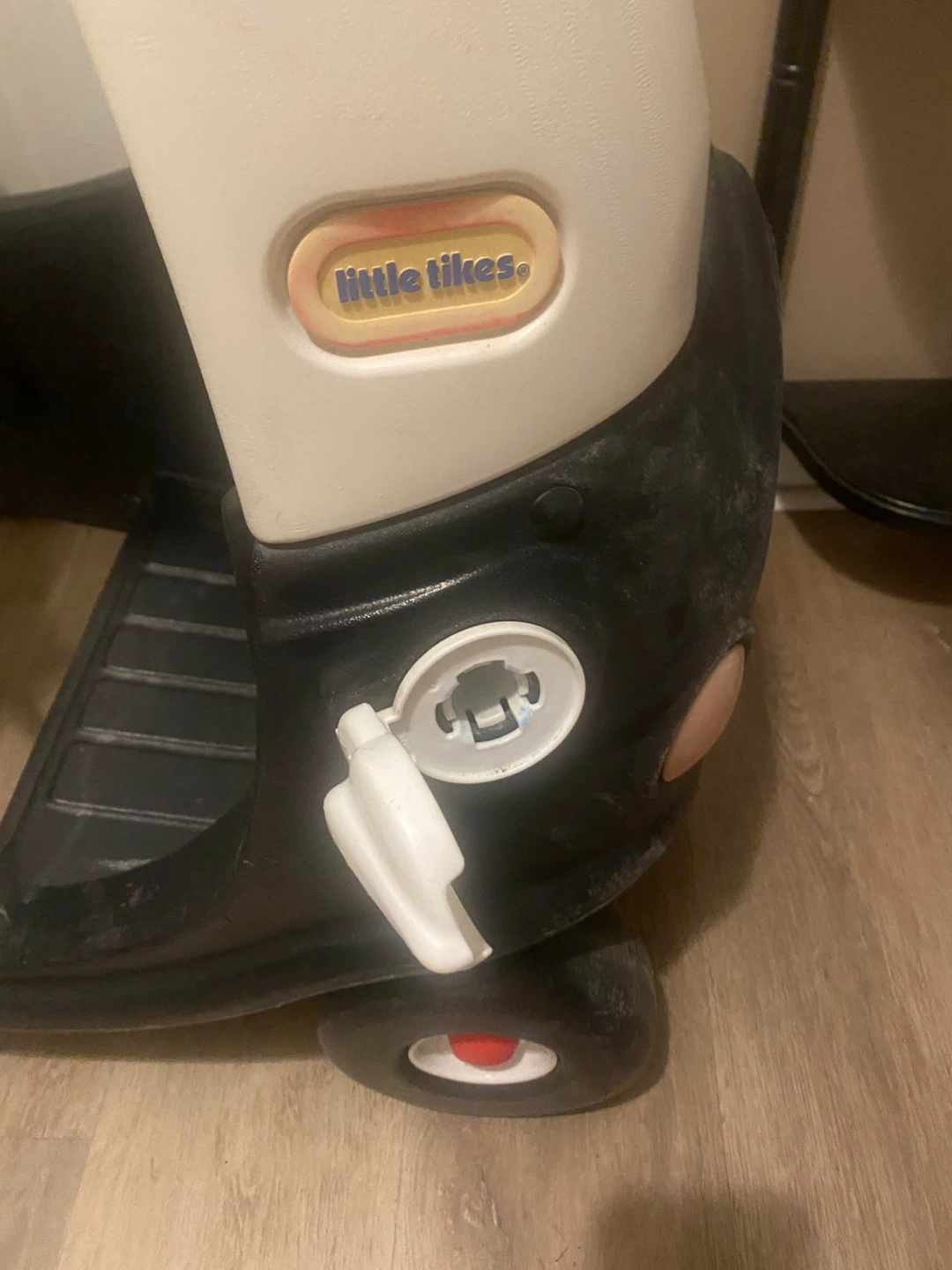 Little Tikes patrol cozy coupe car - photo 3