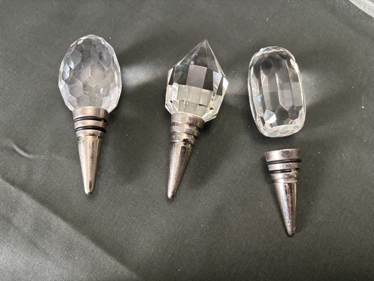 Set of 3 Crystal Wine Stoppers
