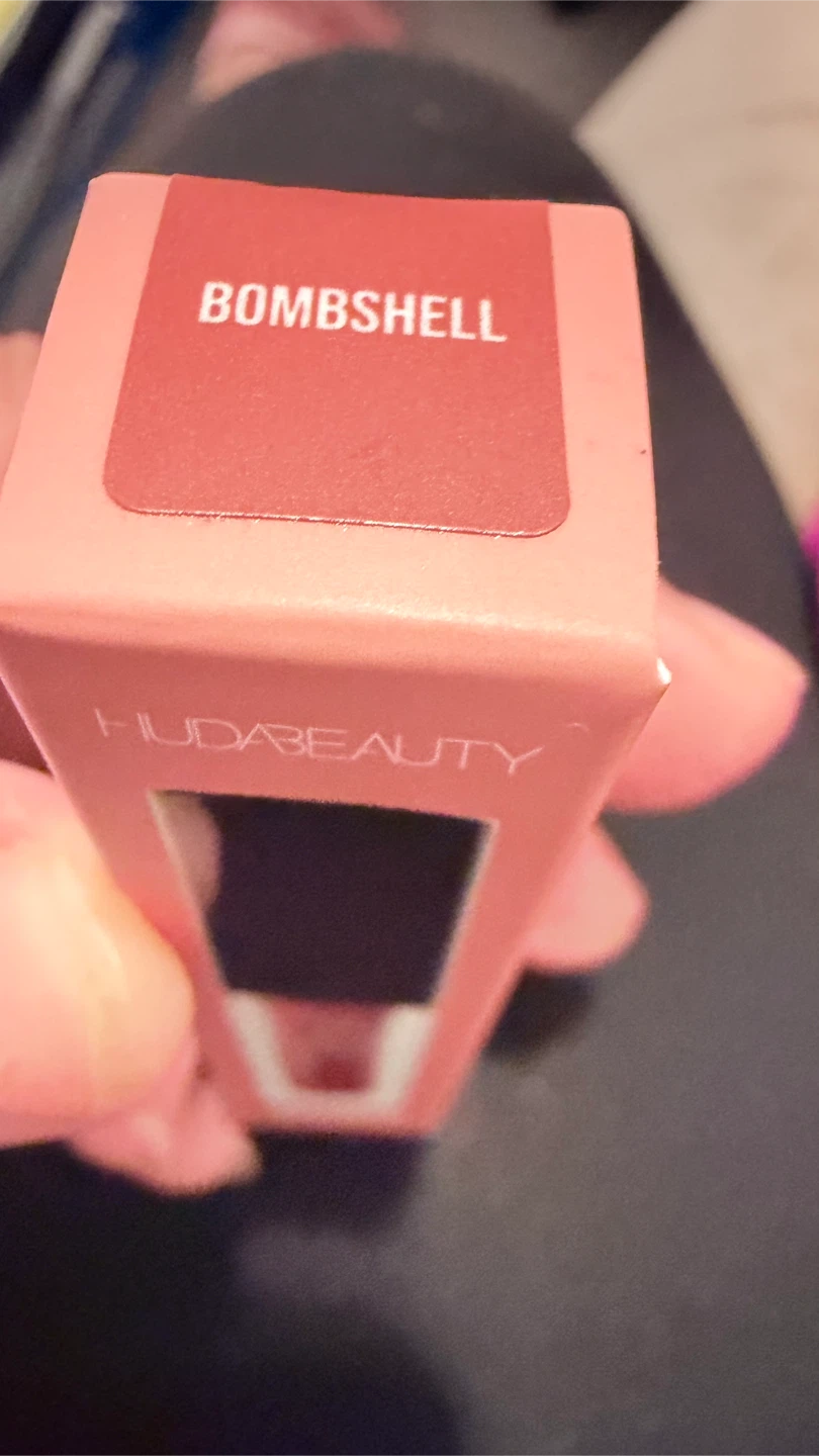 Huda Beauty Makeup Set with Pouch - photo 2