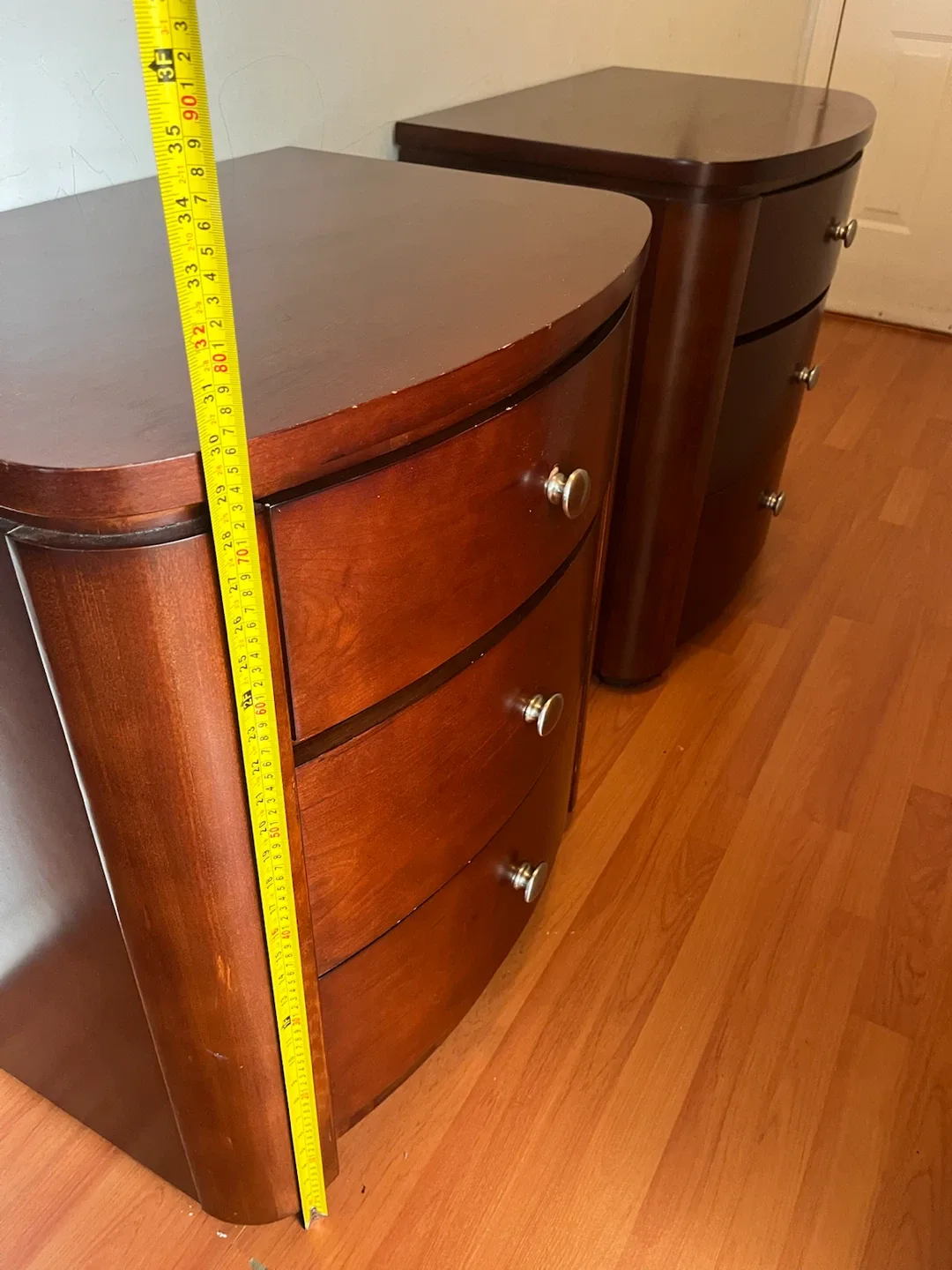 Cherry wood nightstands - photo 3