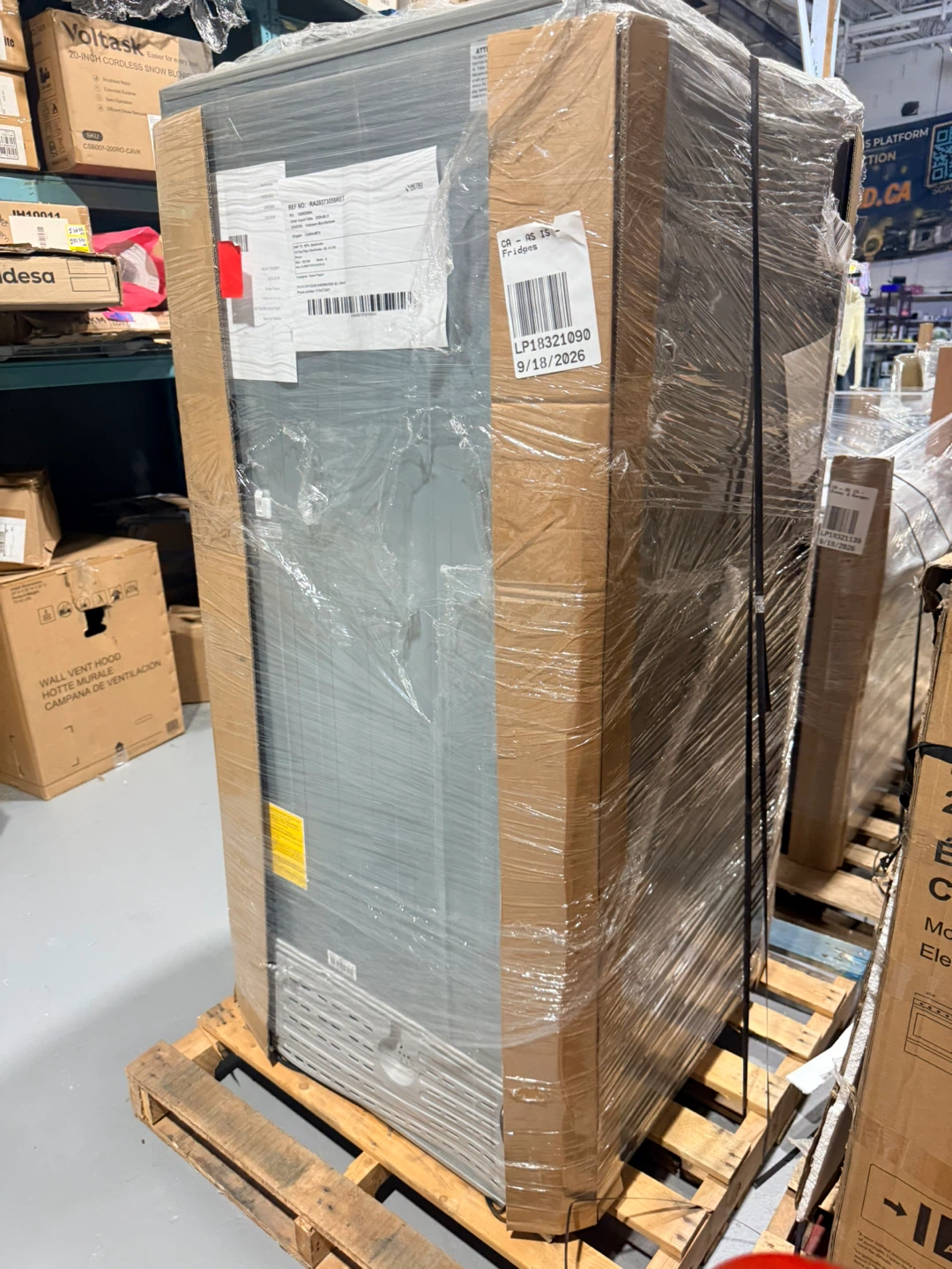 Element 20.5 cu. ft. Top Mount Refrigerator - photo 3