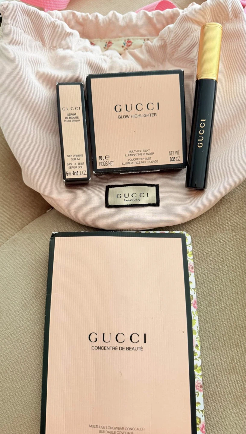 Gucci set of 3 (Free Gucci pouch & Sample card)