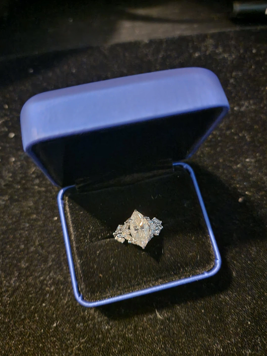 Stunning 10K White Gold Moissanite Engagement Ring - photo 2