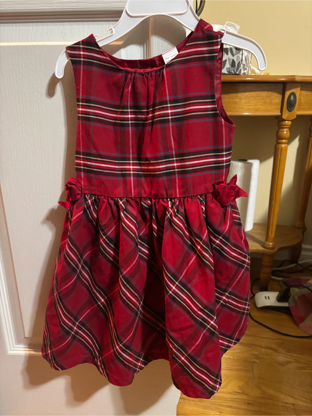 ❤️ Red Plaid Dress and 🌸 Navy Floral Dress – Size 3T