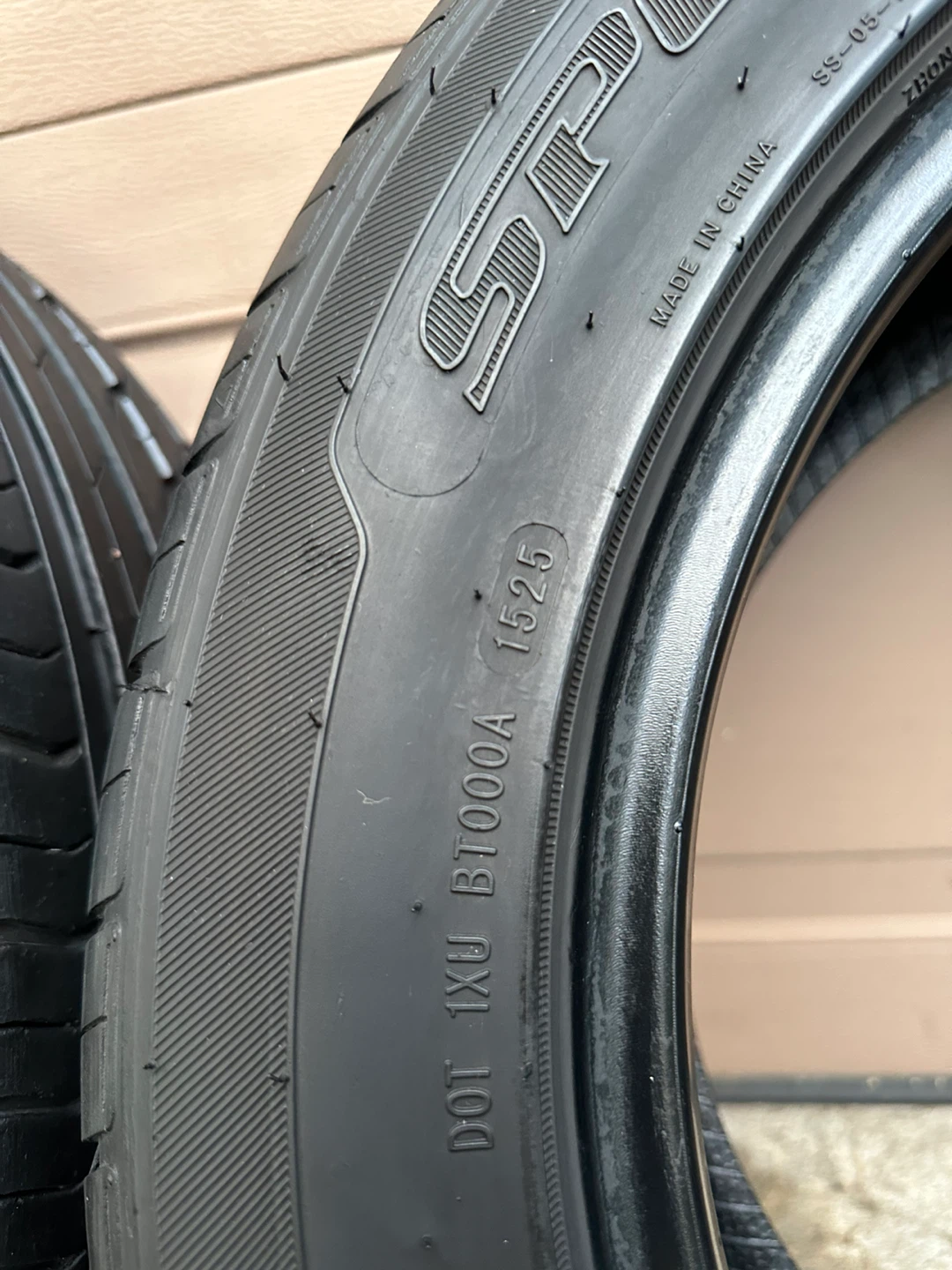 Set of 4  215/55R16 Joyroad Sport RX6 Tires - photo 3