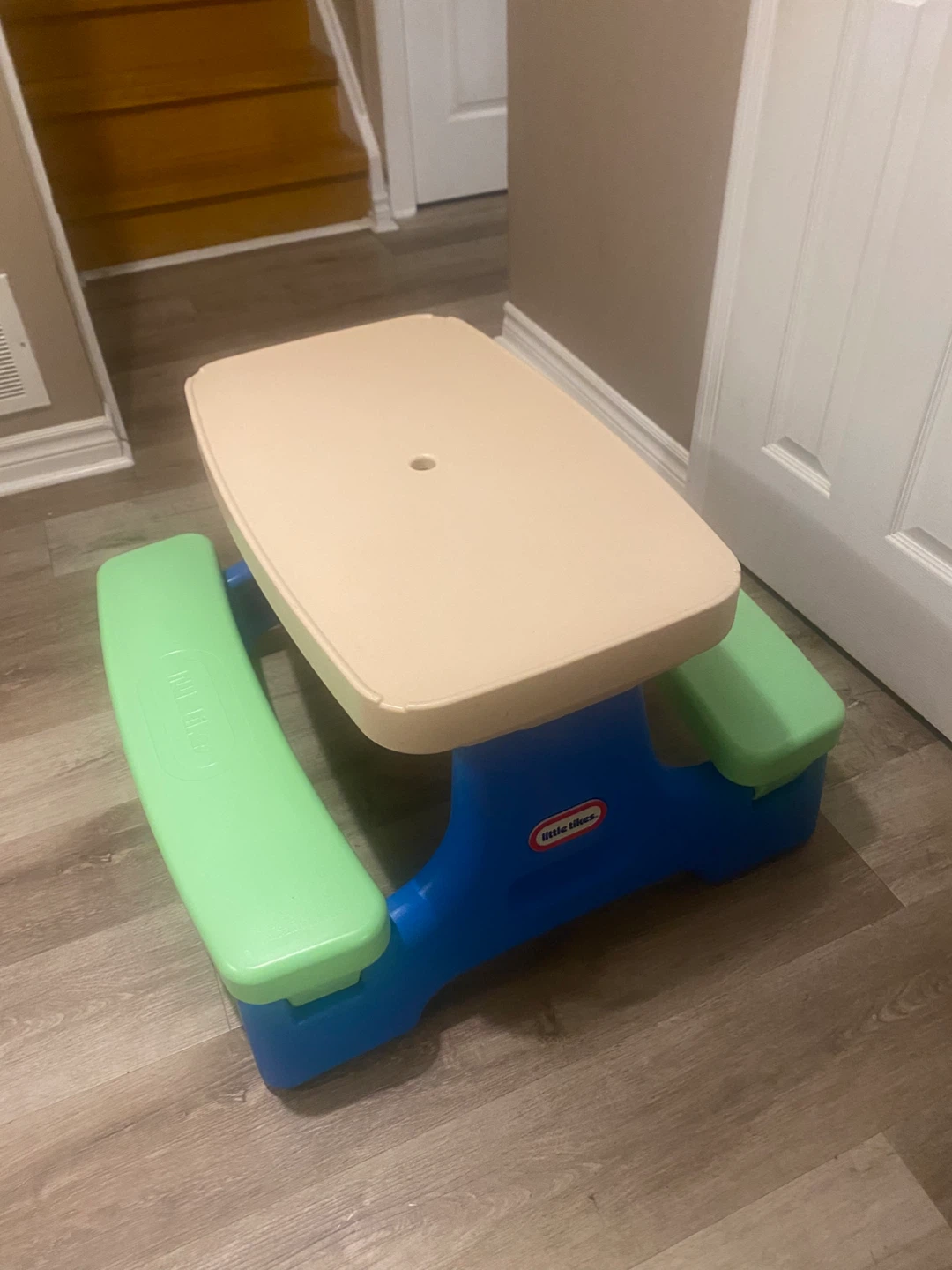 Little Tikes kids picnic table