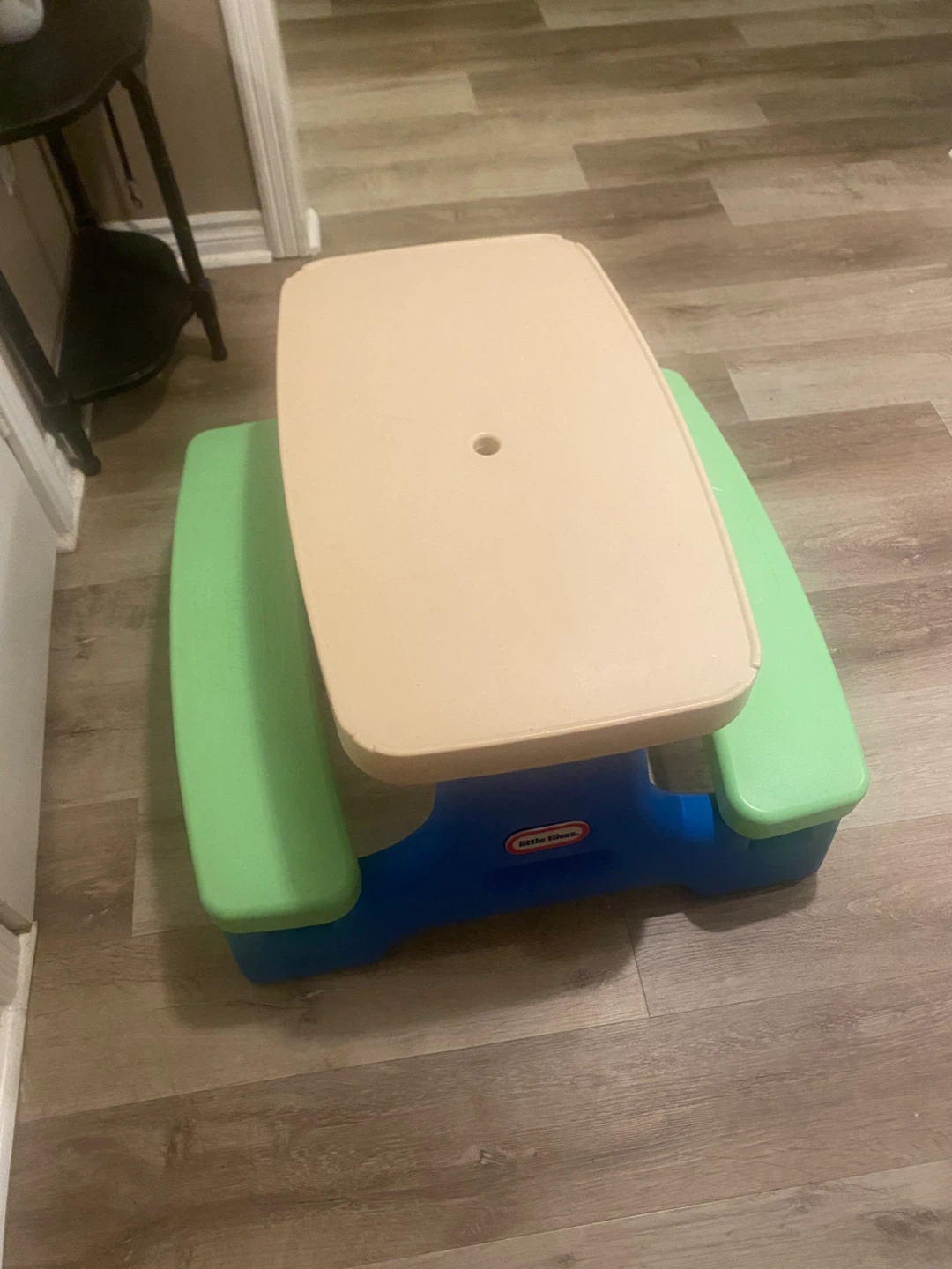 Little Tikes kids picnic table - photo 2