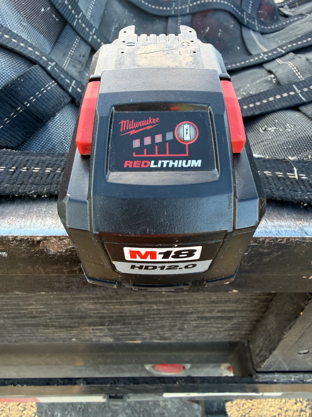 Milwaukee M18 (HD) 12.0 Ah REDLITHIUM HIGH OUTPUT Battery - photo 3