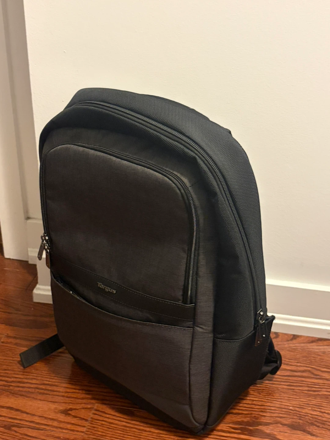 Brand new Targus Laptop Backpack - photo 2