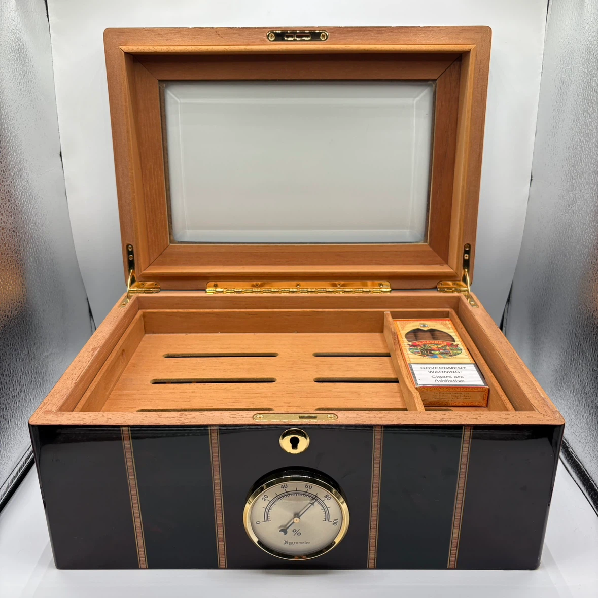 Supreme "El Presidente" Wooden Cigar Humidor with Hygrometer - photo 2