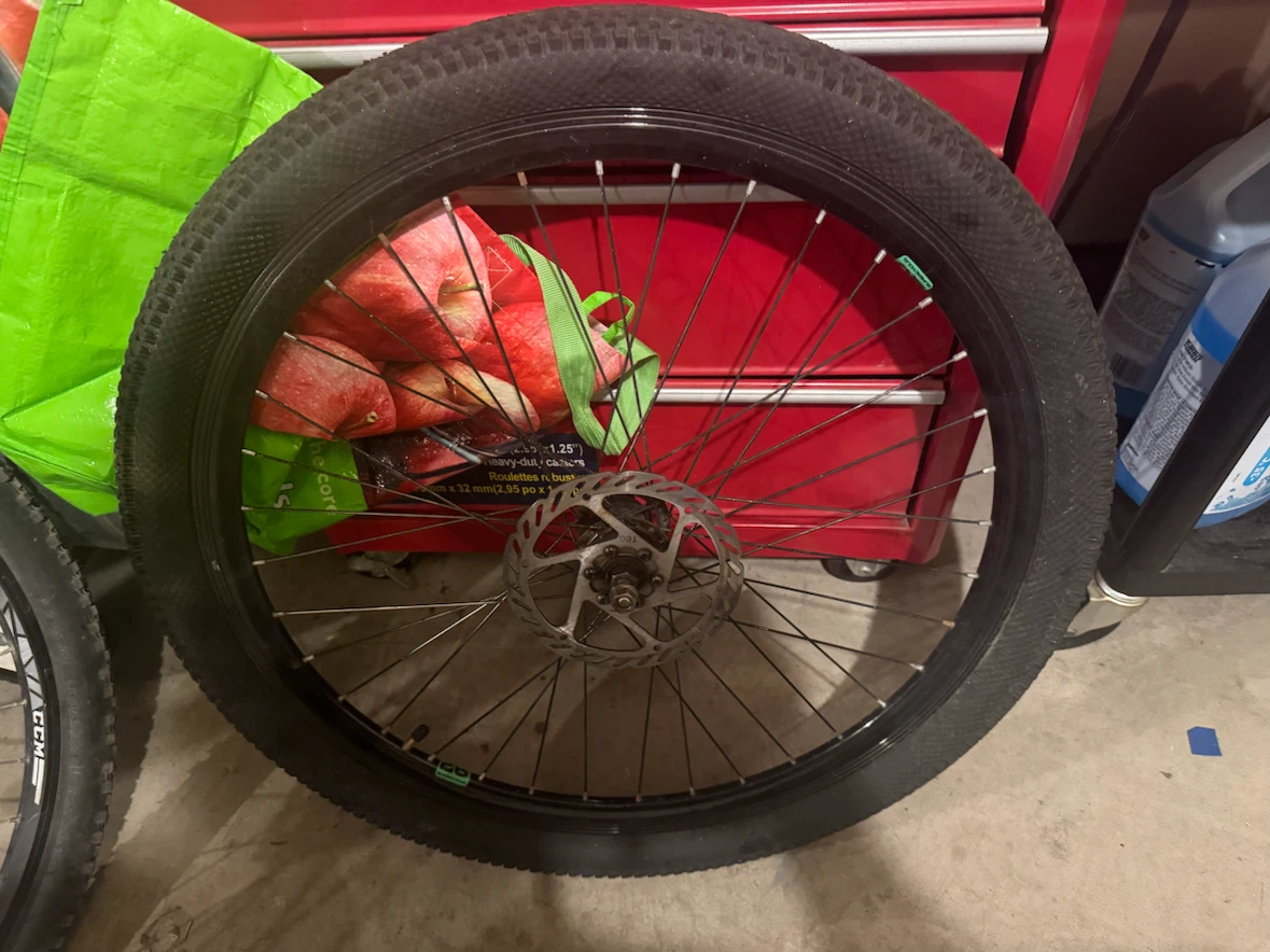 26 X 1.25 Disk Brake Mountain Bike Wheel