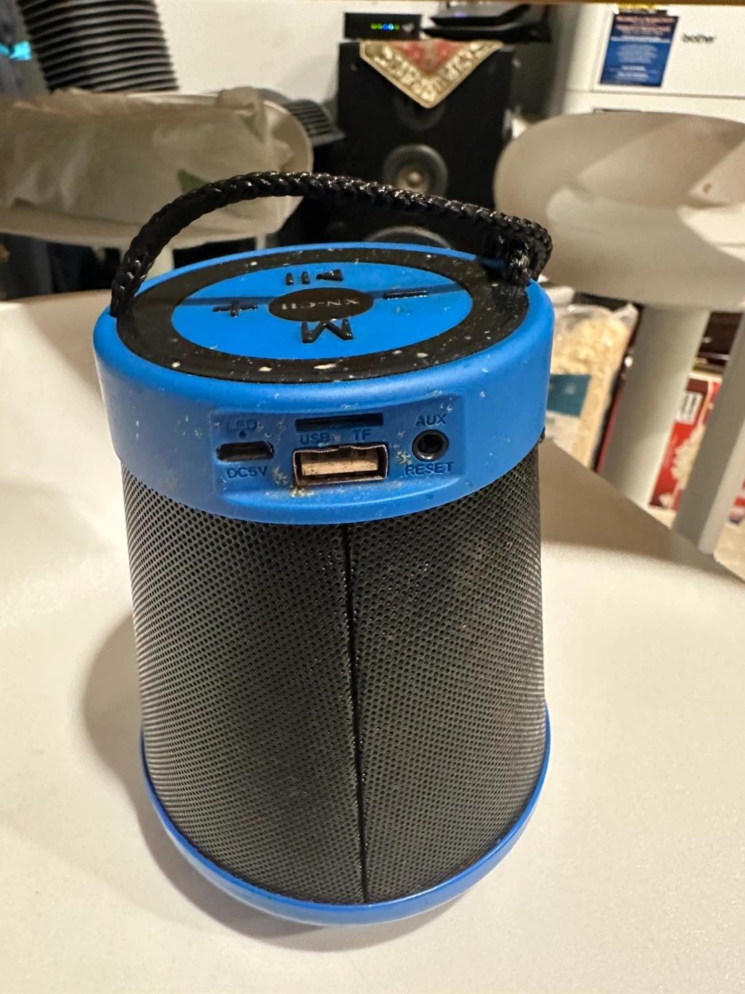 XN-C11 Portable Bluetooth Speaker - photo 2