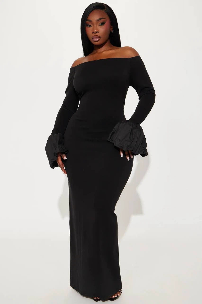 Off-Shoulder Maxi Dress with Statement Bubble Cuffs | Size 2XL - photo 5