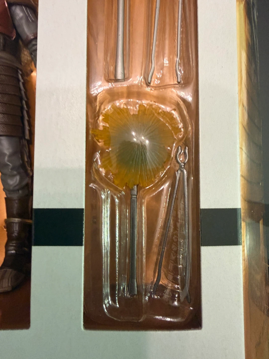 Star Wars The Black Series The Armorer Deluxe Edition - photo 5