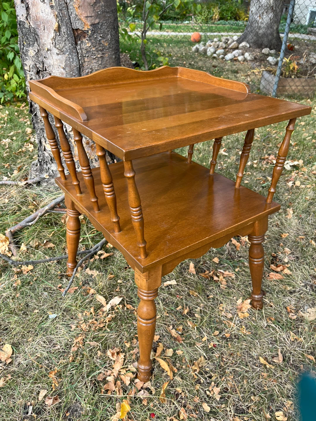 George B Bent Vintage Wood Colonial Revival Style Side Table