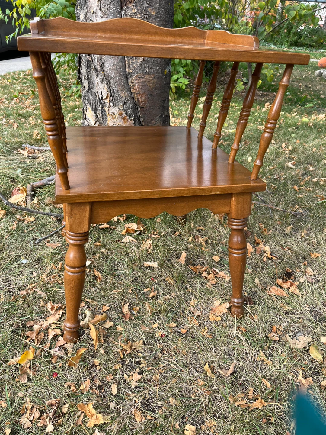 George B Bent Vintage Wood Colonial Revival Style Side Table - photo 3