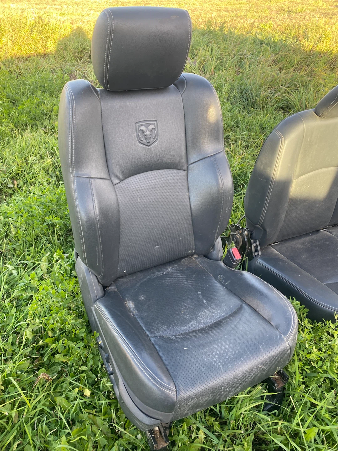 Used seats from a 2010 dodge ram 1500 Laramie - photo 2
