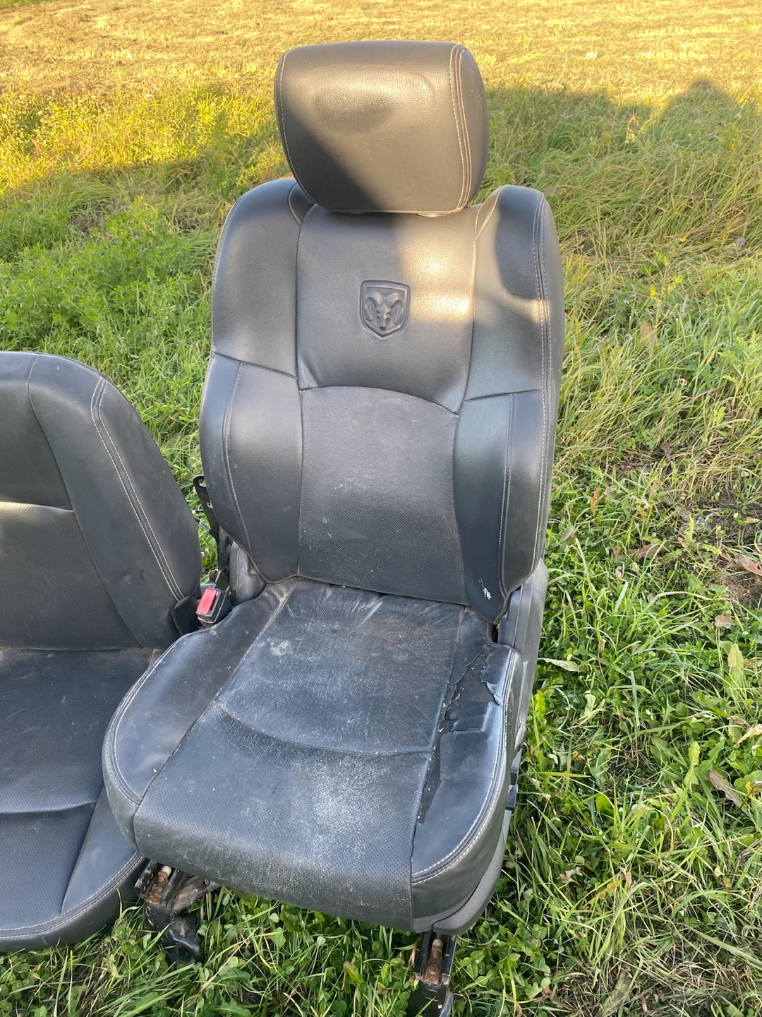 Used seats from a 2010 dodge ram 1500 Laramie - photo 3