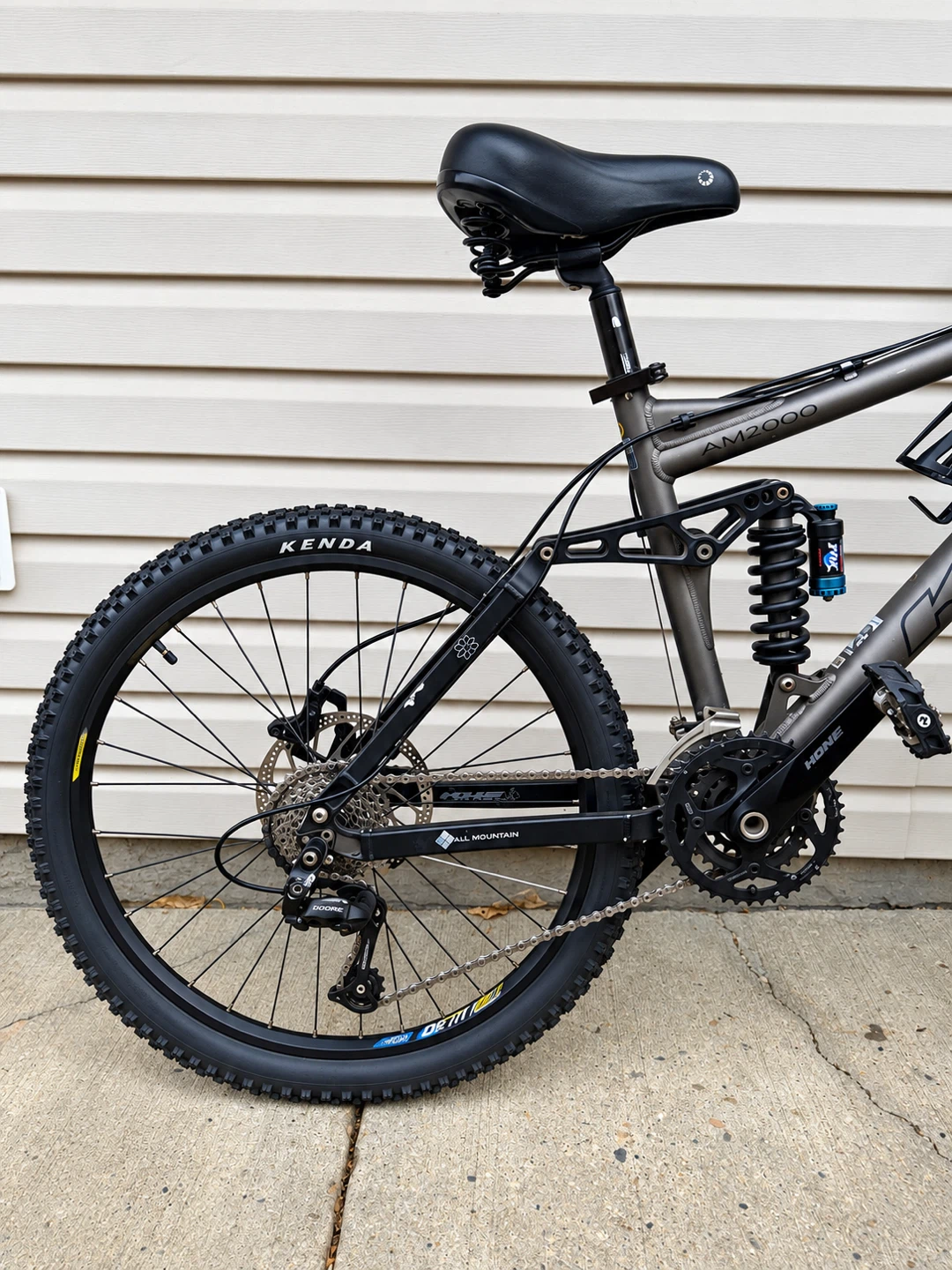 KHS AM2000 Mountain Bike - photo 2