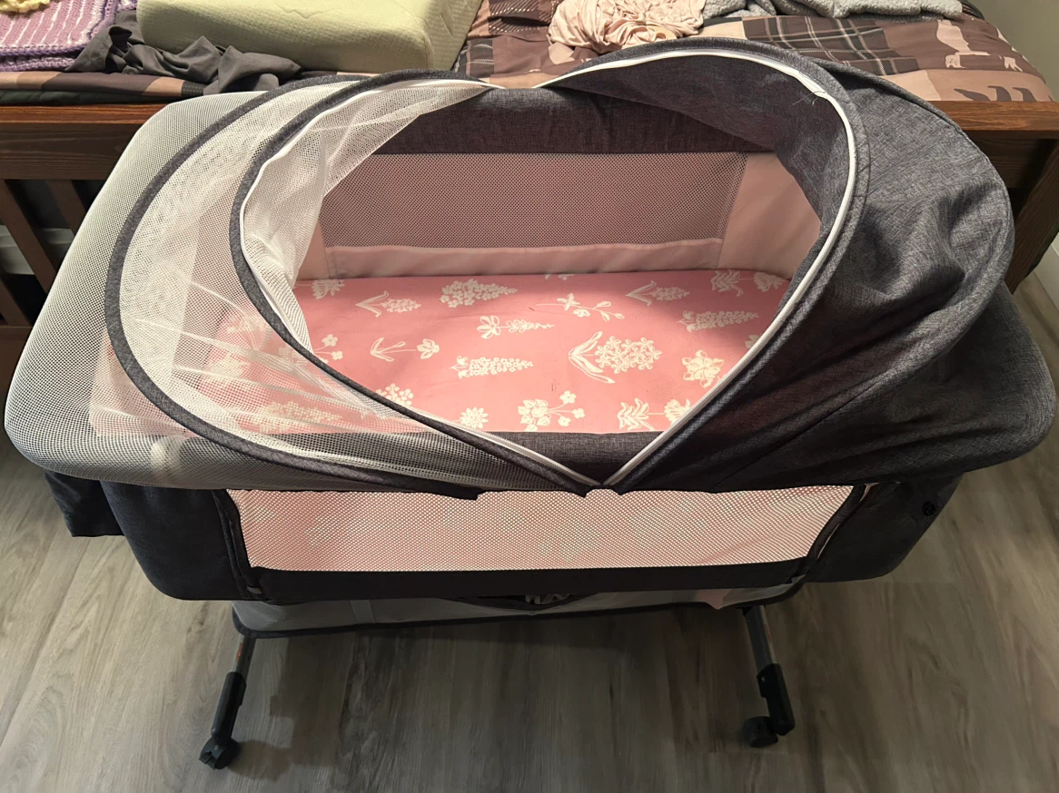 Bassinet with storage underneath