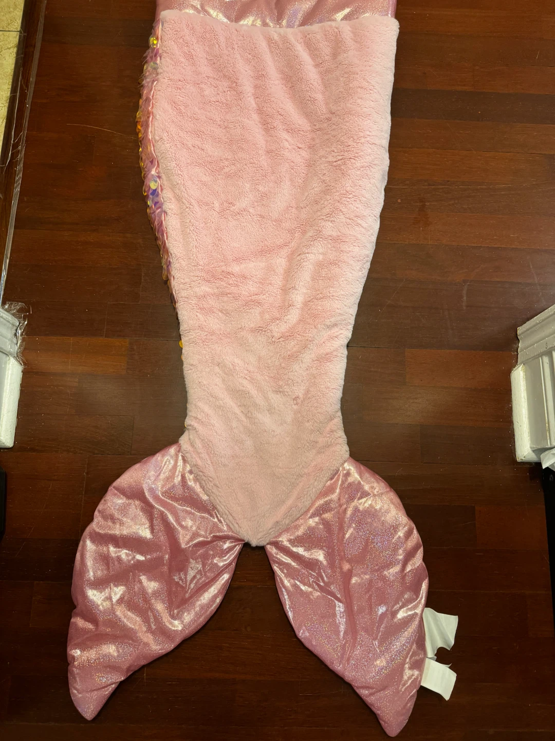 Nicole Miller Home Mermaid Tail Blanket - photo 2