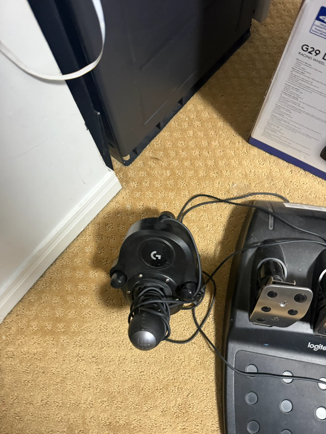 Logitech G29 Driving Force Racing Wheel, Pedals, and Shifter - photo 4