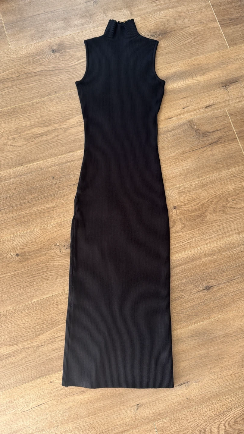 Black Ribbed Knit Midi Dress - photo 3