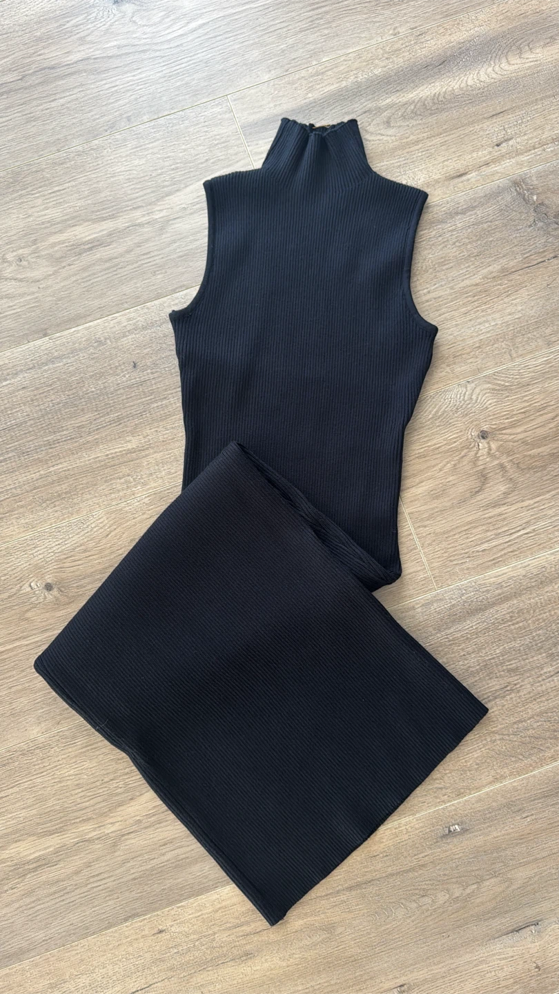 Black Ribbed Knit Midi Dress - photo 4