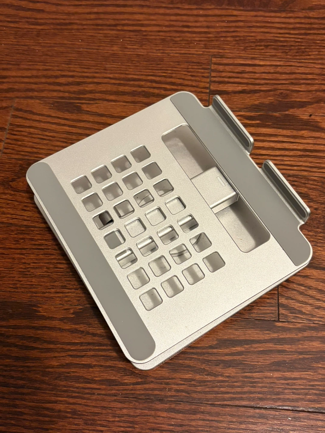 Foldable Aluminum Laptop or Tablet Stand - photo 2