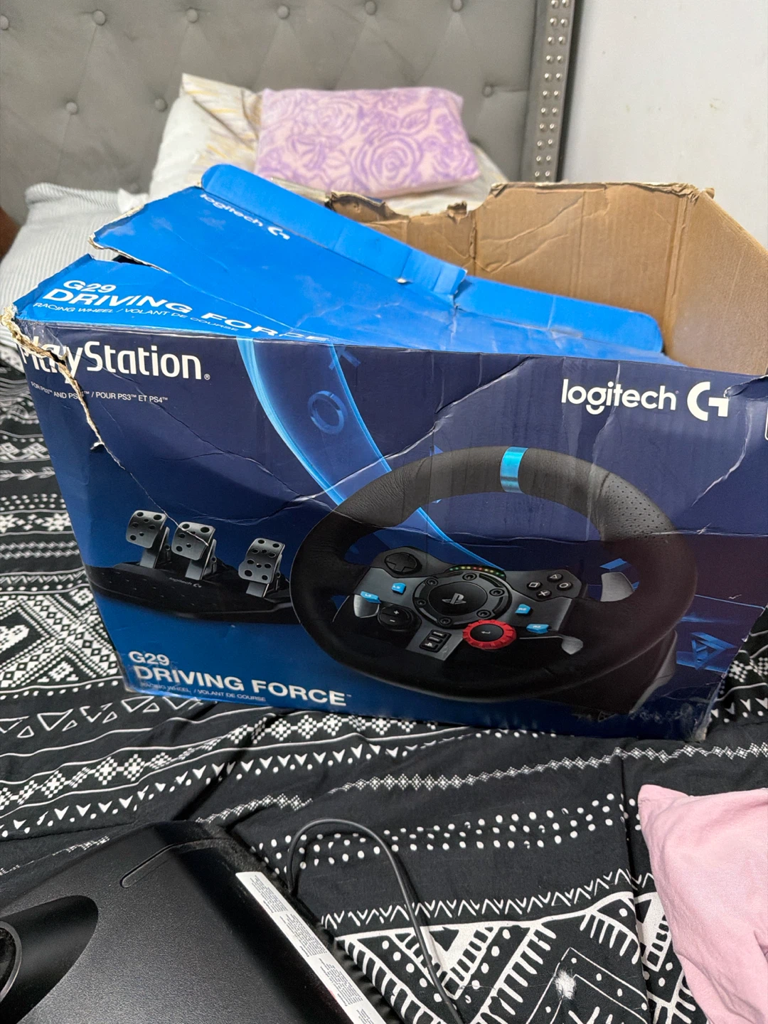 Logitech G29 Driving Force Racing Wheel and Pedals - photo 5