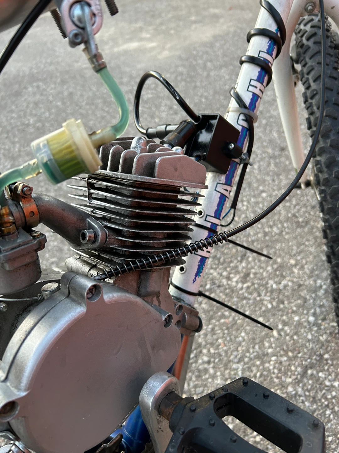 Motorized bike 80cc Bianchi - photo 2