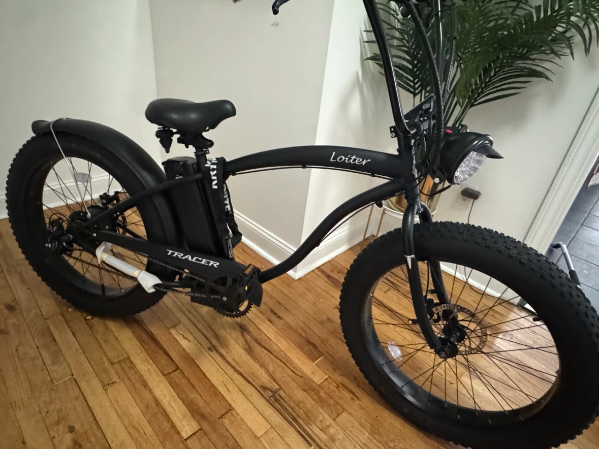 Tracer Loiter Electric Fat Tire Bike