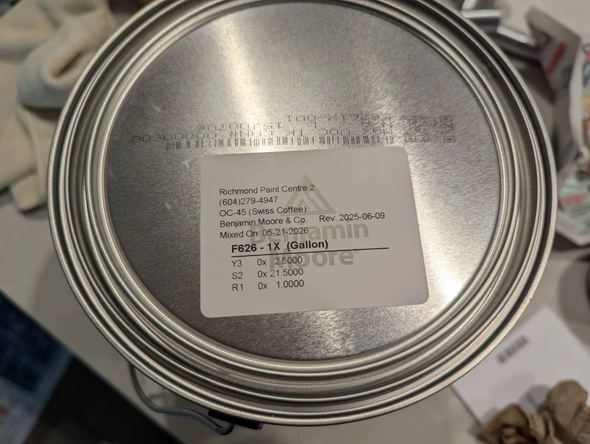 Brand New Benjamin Moore Paint - Swiss Coffee - photo 2