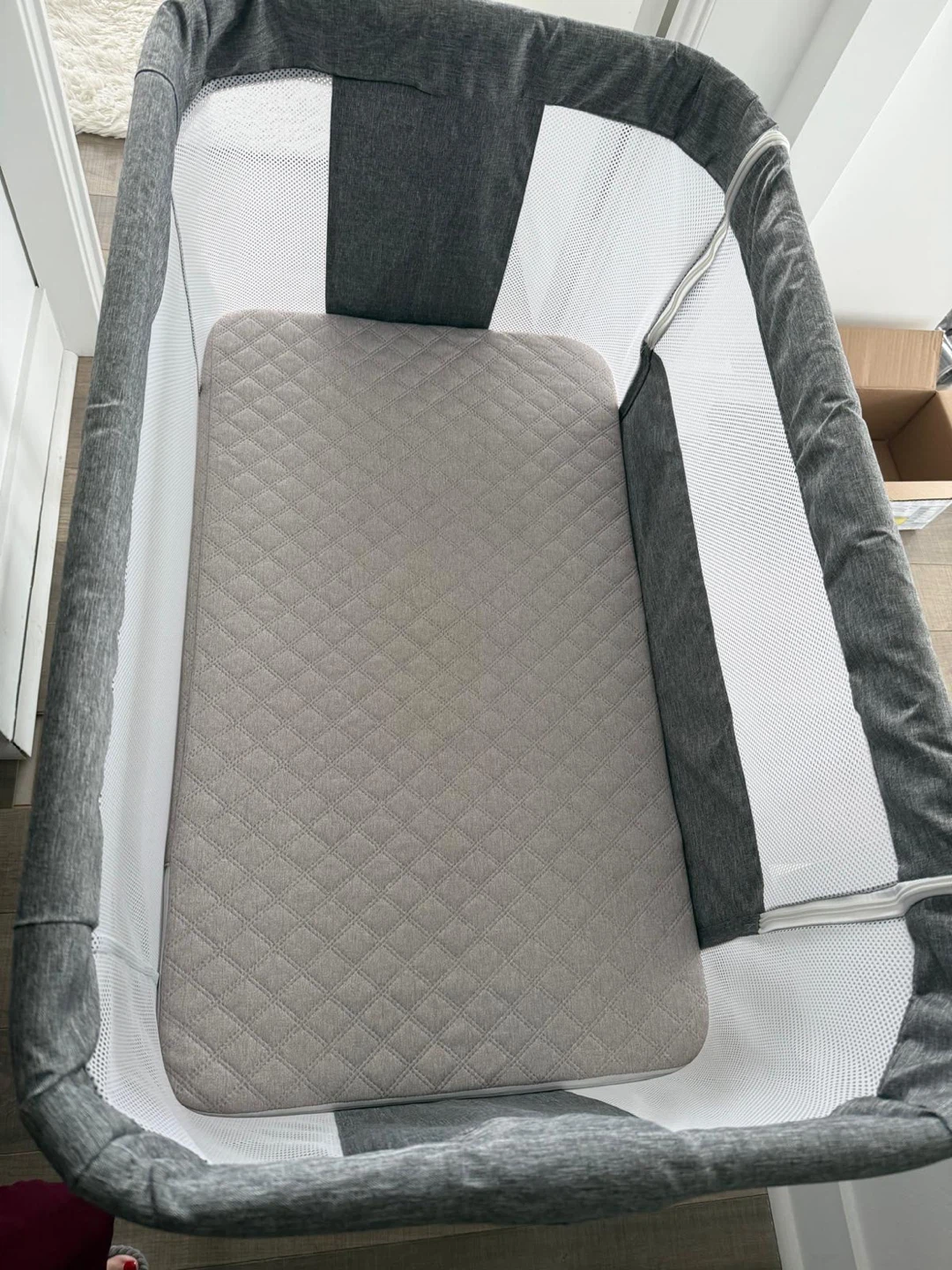 Adjustable Bedside Baby Bassinet Gray - photo 5