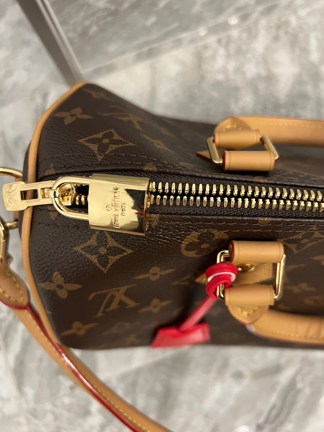 Louis Vuitton Speedy Bandouliere 30