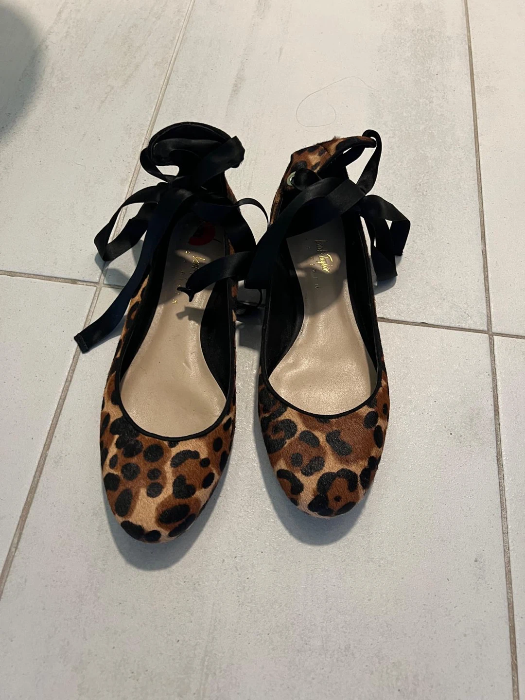 Lord & Taylor Leopard Print Tie Flats