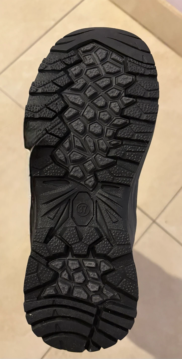 New Black Winter Boots for Sale Size 6