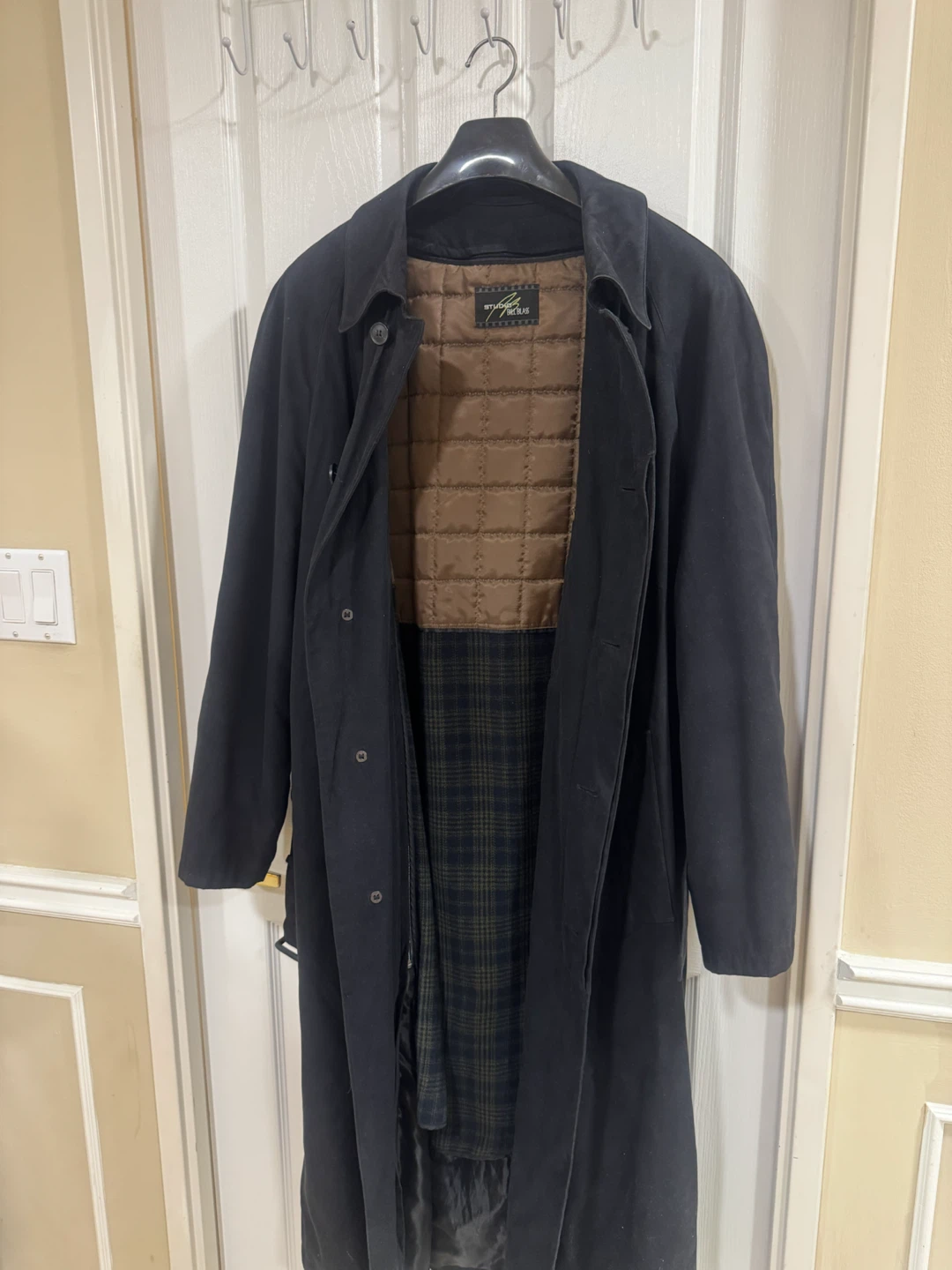 Studio by Bill Blass Black Trench Coat, size XL - photo 3