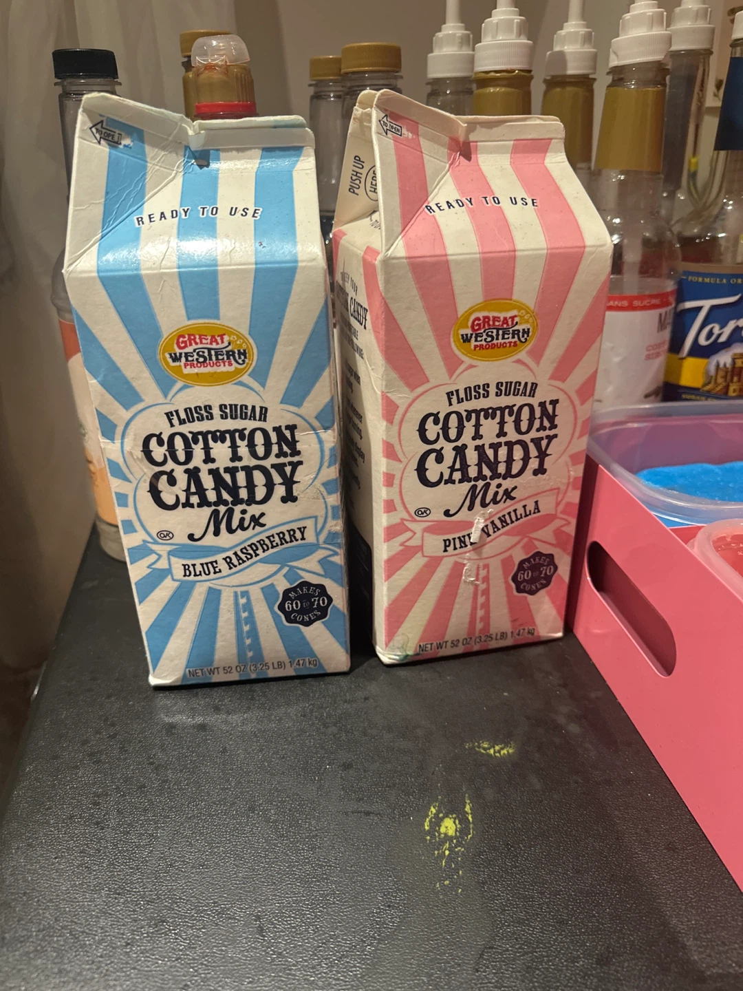 VEVOR Cotton Candy Maker with Floss Sugar - photo 2