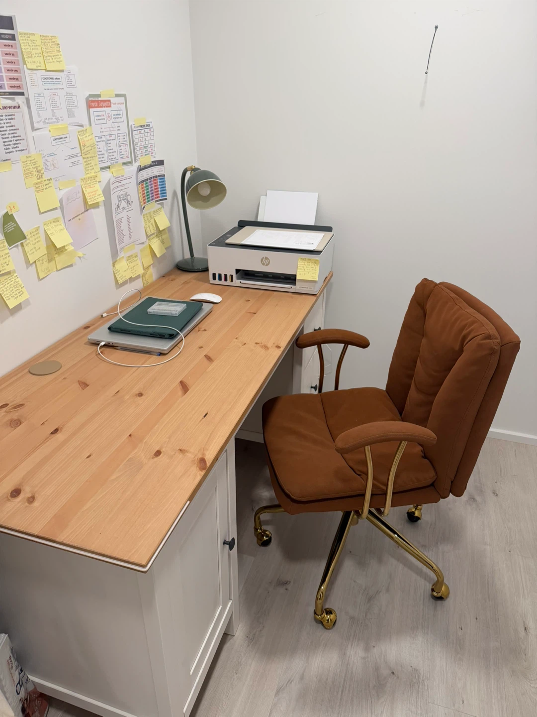 Home Office Bundle: IKEA Desk, Chair & Lamp - photo 5