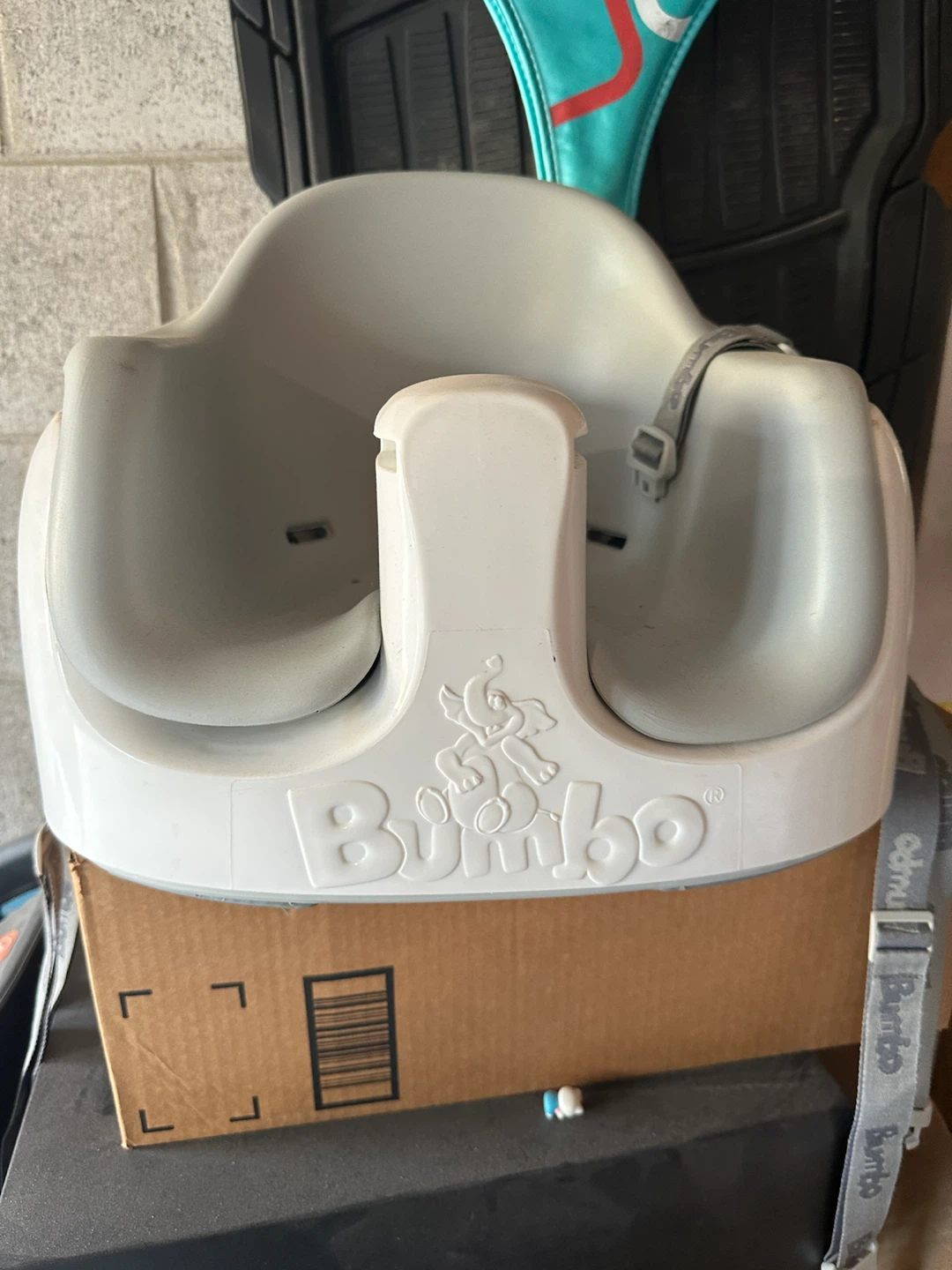 Bumbo Floor Seat with Tray