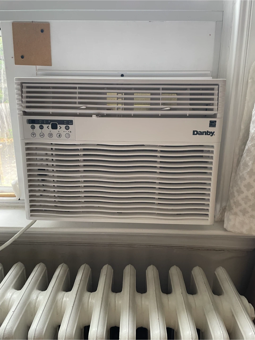 Danby Window Air Conditioner 12000 BTU