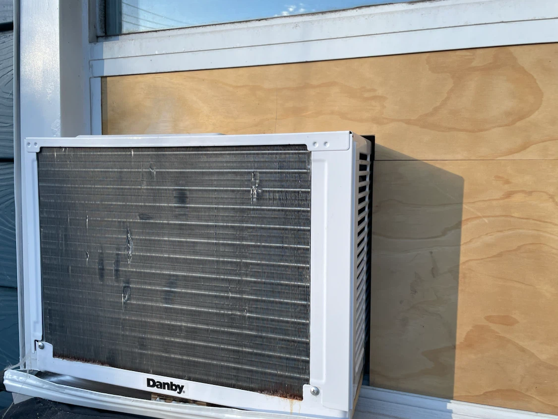 Danby Window Air Conditioner 6000 BTU - photo 2